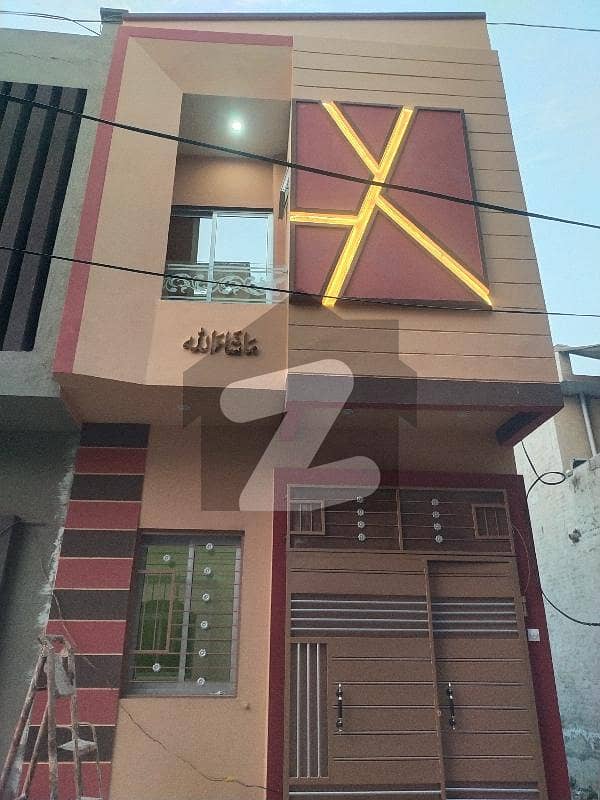House In Gajju Matah Sized 562 Square Feet Is Available