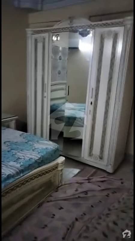 650 Square Feet Flat Is Available In Azizabad