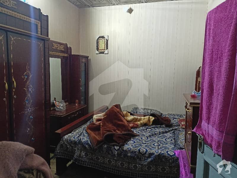 بھگت پورہ لاہور میں 3 کمروں کا 2 مرلہ مکان 75 لاکھ میں برائے فروخت۔