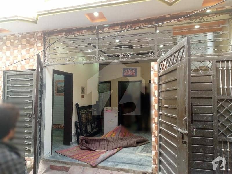 گرجہ روڈ راولپنڈی میں 2 کمروں کا 3 مرلہ مکان 33.5 لاکھ میں برائے فروخت۔