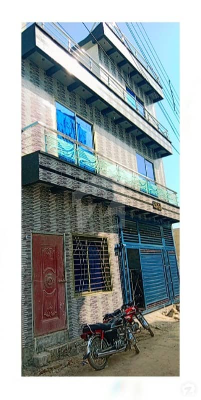 سادات کالونی جی ٹی روڈ واہ میں 4 کمروں کا 5 مرلہ مکان 1.5 کروڑ میں برائے فروخت۔