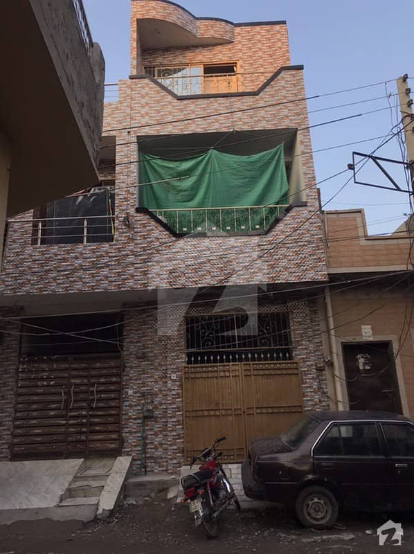 ٹاؤن شپ سیکٹر سی 2 ۔ بلاک 6 ٹاؤن شپ ۔ سیکٹر سی 2 ٹاؤن شپ لاہور میں 3 کمروں کا 2 مرلہ مکان 75 لاکھ میں برائے فروخت۔