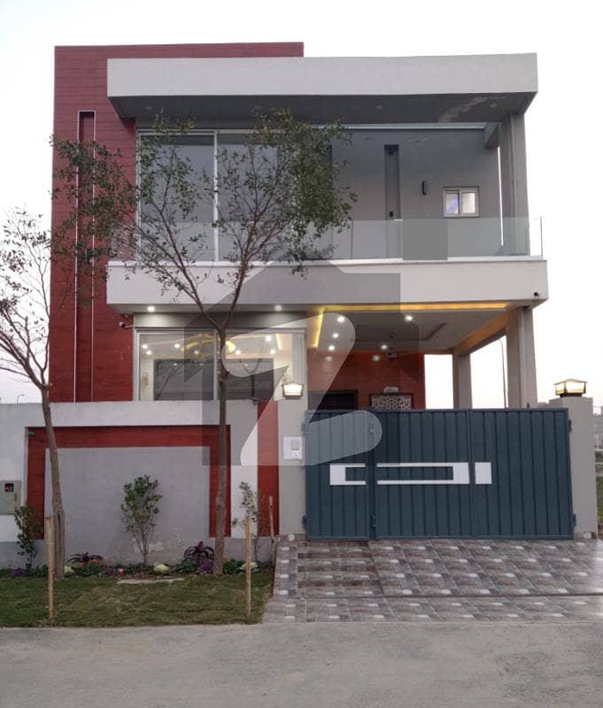 5-Marla Beautiful Design House For Sale In DHA 9 Town Lahore