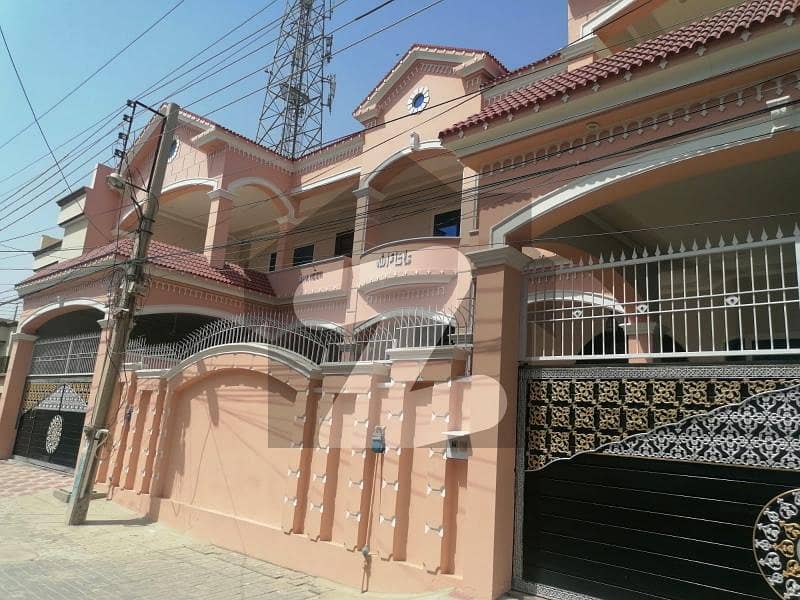 صادق کالونی بہاولپور میں 3 کمروں کا 1 کنال بالائی پورشن 70 ہزار میں کرایہ پر دستیاب ہے۔
