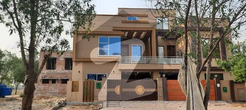 Olc C A Block House For Sale Location Bahria Orchard