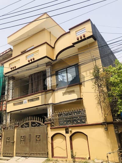 شلے ویلی راولپنڈی میں 5 کمروں کا 6 مرلہ مکان 2 کروڑ میں برائے فروخت۔