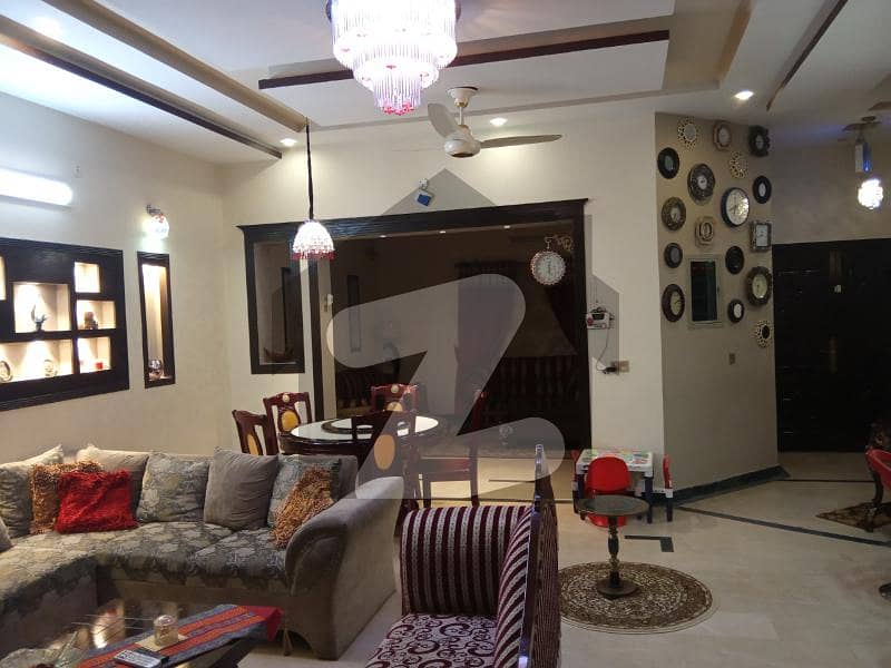 10 Marla Luxury House For Sale In Central Park Society Lahore