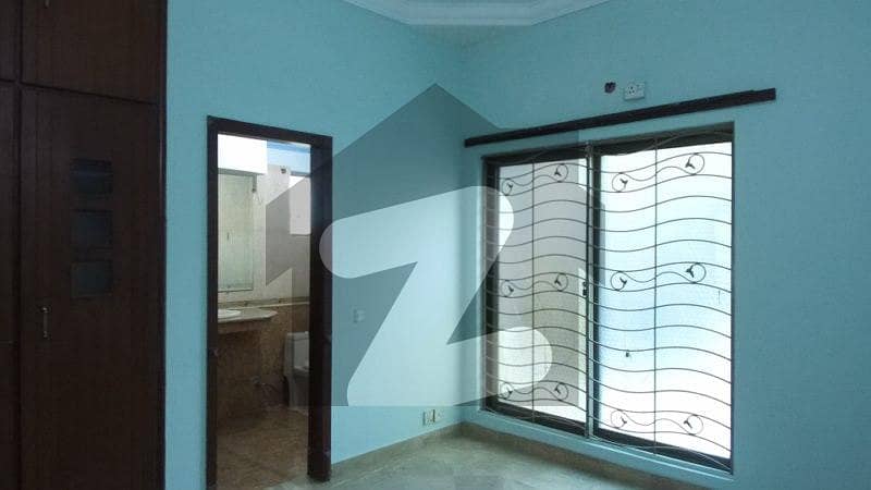 Buy your ideal 5 Marla House in a prime location of Lahore