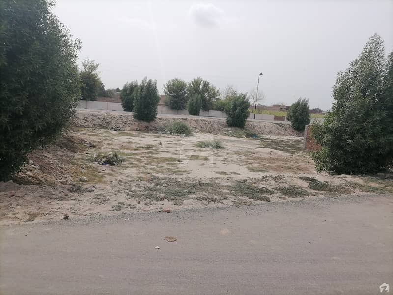 1 Marla Commercial Plot For Sale In Subhan Market