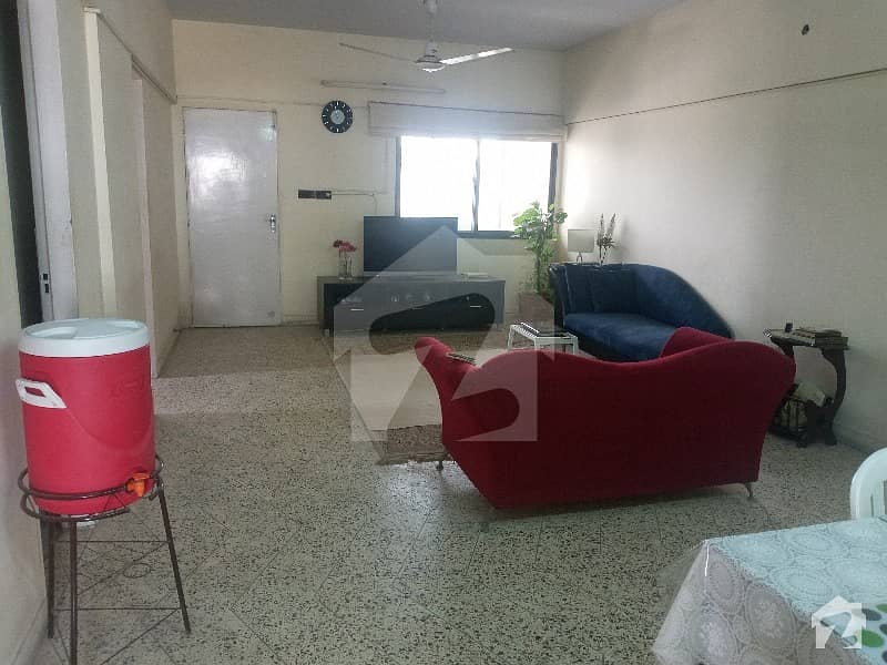 Lucky Plaza Apartment, Near National Stadium Lucky Plaza Apartment, Near National Stadium
