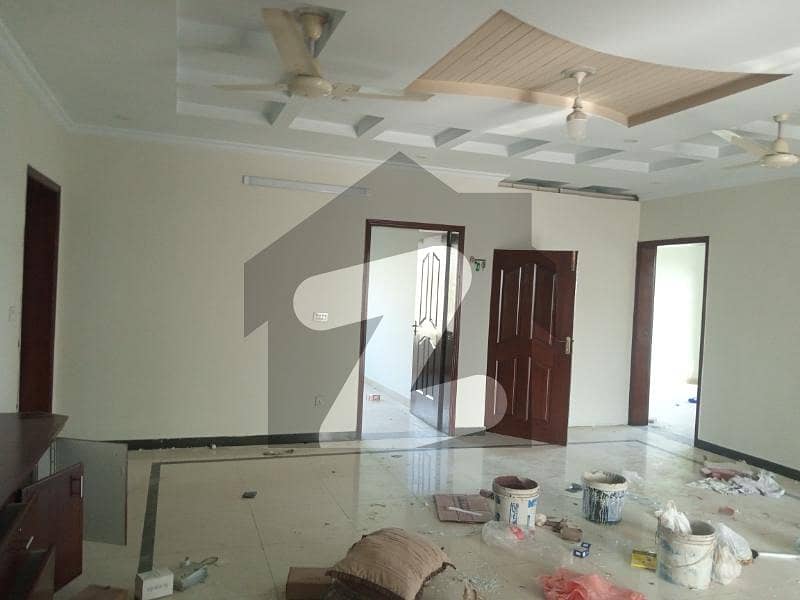1 Kanal Upper Portion For Rent 1 Kanal Upper Portion For Rent