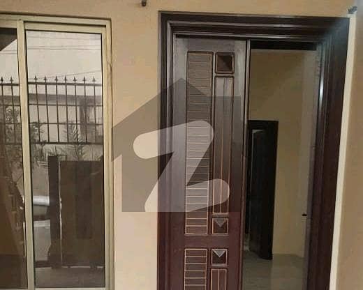 ایڈن گارڈنز فیصل آباد میں 3 کمروں کا 5 مرلہ مکان 1.35 کروڑ میں برائے فروخت۔