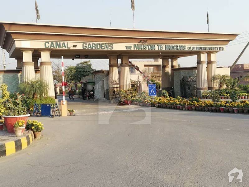 5.36Marla Commercial Plot Block B For Sale In Canal Gardens Lahore.