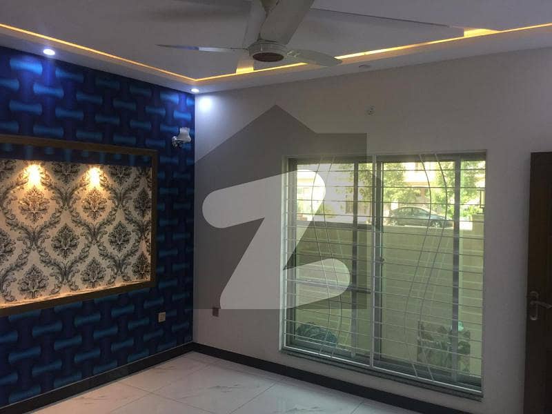 کینال گارڈنز - بلاک اے اے کینال گارڈن لاہور میں 5 کمروں کا 5 مرلہ مکان 1.5 کروڑ میں برائے فروخت۔