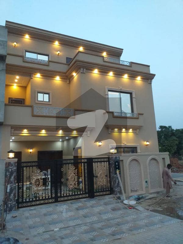 6 Marla Corner 60ft Road New Home For Sale In Dream Gardens Lahore.