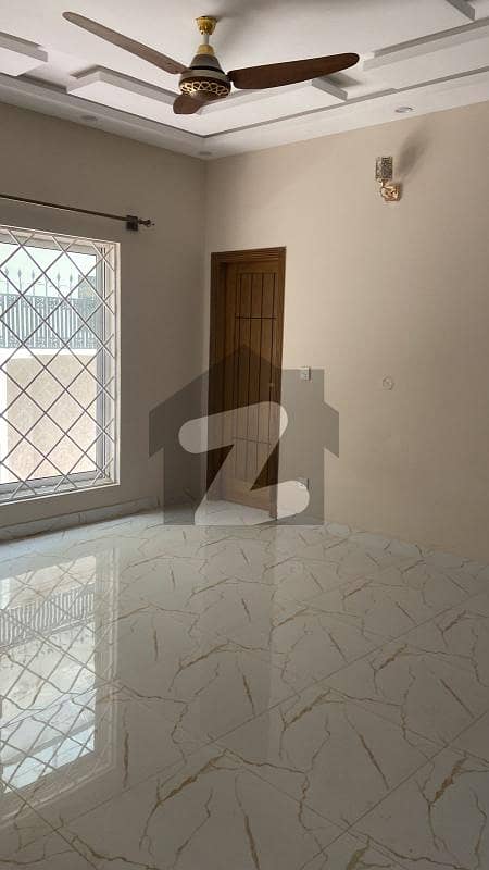Good 2250 Square Feet House For Rent In Bahria Town Phase 8 - Block E