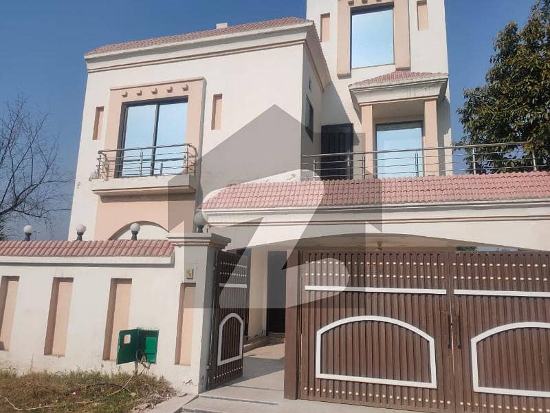 10 Marla Upper Portion For Rent In DD Block Bahria Town Lahore