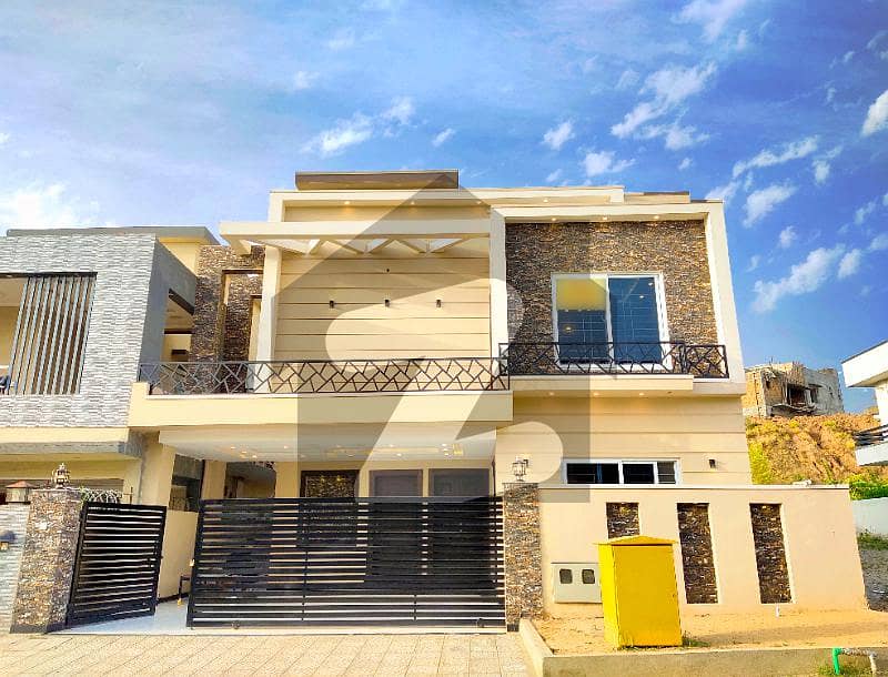 10 Marla Beautifully Designed Brand New House For Sale