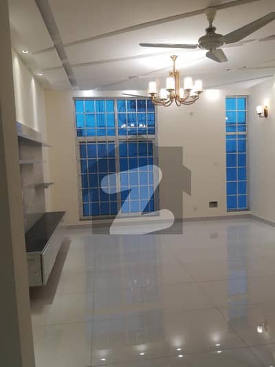 E-11 3 Multi Kanal Brand New Full House Tills Flooring For Rent