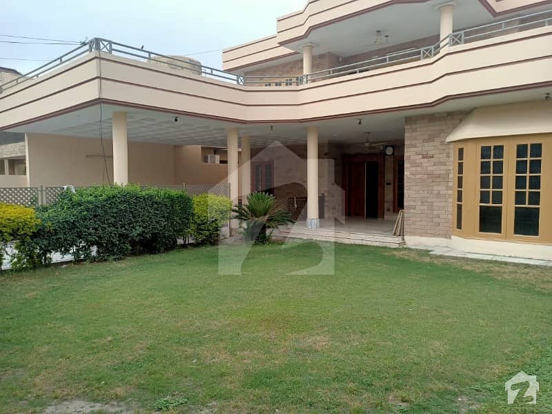 23 Marla House Available For Sale In Phase 2 Hayatabad