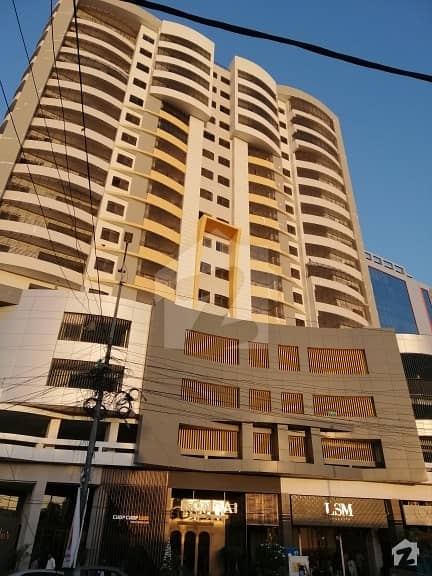 ٹیپو سلطان روڈ کراچی میں 3 کمروں کا 8 مرلہ فلیٹ 3.95 کروڑ میں برائے فروخت۔