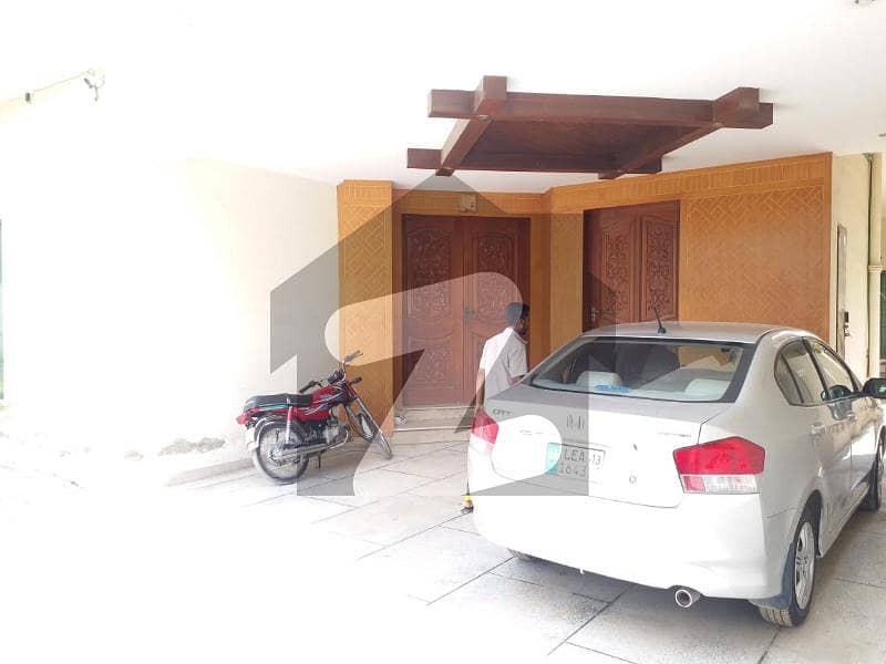 1 Kanal Slightly Use Double Unite Bungalow For Sale In Khuda Baksh Colony New Airport Road Lahore