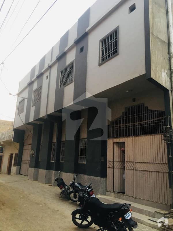 ملت ٹاؤن شاہ فیصل ٹاؤن کراچی میں 11 کمروں کا 1 کنال عمارت 4 کروڑ میں برائے فروخت۔