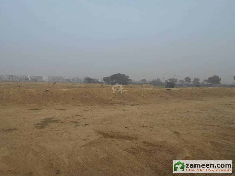 Commercial Plot For Sale