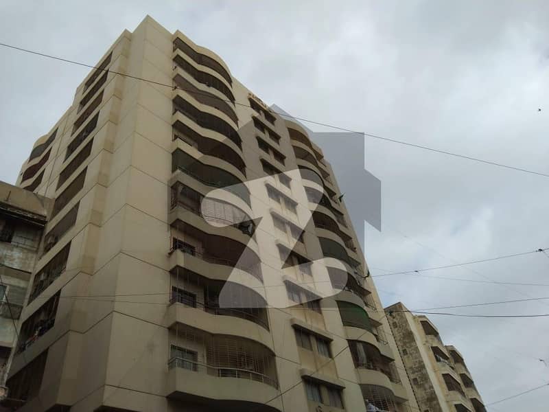 3 Bed Drawing Dining West Open 1800 Sq. ft Flat At Nazimabad No 3 Saima Project