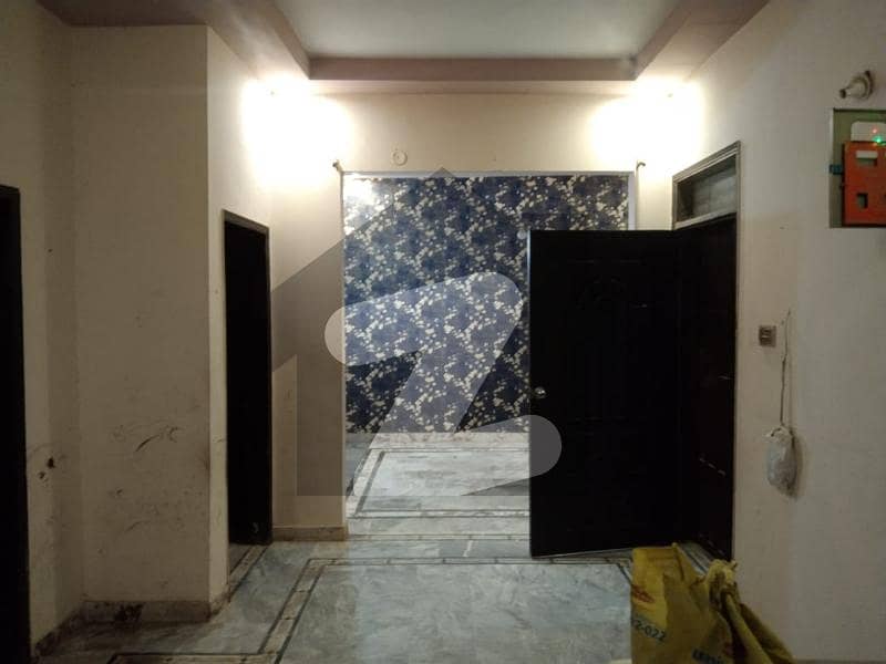 2 Bed Drawing Lounge Portion For Rent Nazimabad 3 1st Floor