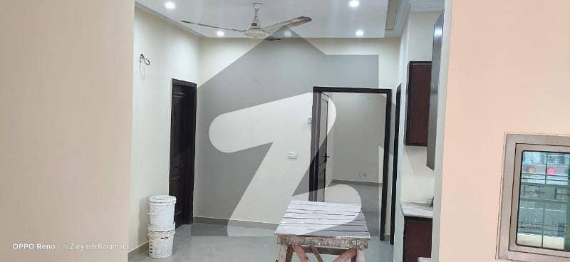 8 MARLA HOUSE FOR SALE BAHRIA TOWN LAHORE LIKE NEW
