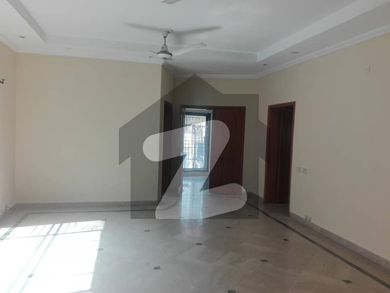 Good 2 Kanal Upper Portion For rent In UET Housing Society - Block A