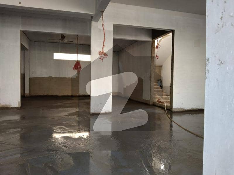 Commercial Floor Available For Rent In Nazimabad Main 320ft Road Near Eidgah Ground