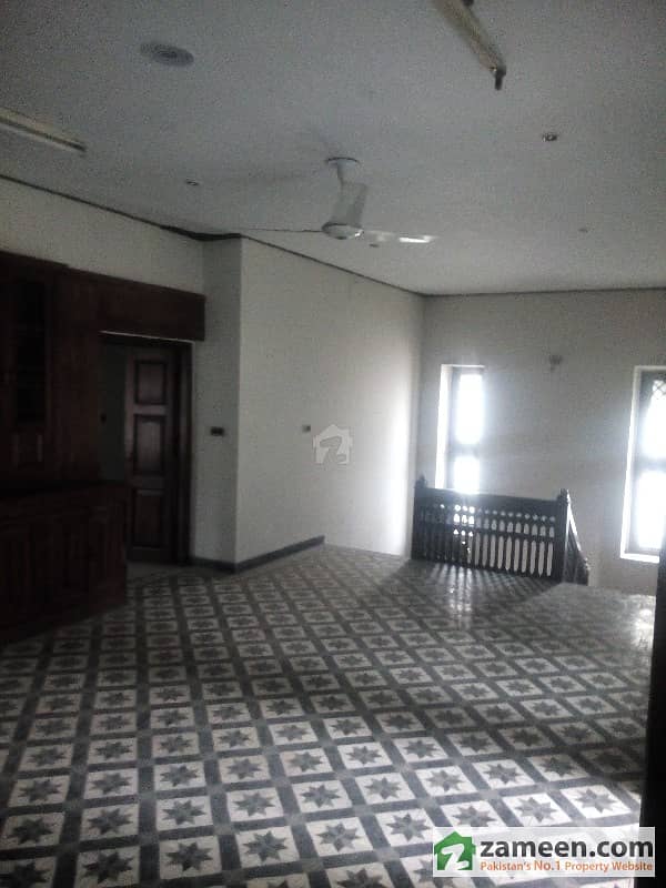 Abrar Offers 2 Kanal Double Storey House For Rent