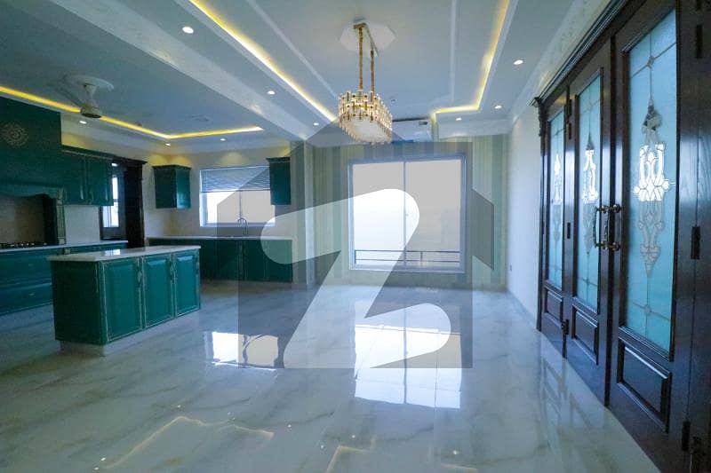 ڈی ایچ اے فیز 5 ڈیفنس (ڈی ایچ اے) لاہور میں 4 کمروں کا 10 مرلہ مکان 1.75 لاکھ میں کرایہ پر دستیاب ہے۔