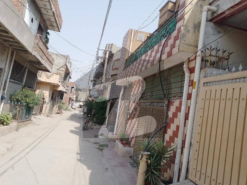 گلبہار سکیم - سیکٹر 1 گلبہار سکیم راولپنڈی میں 4 کمروں کا 5 مرلہ مکان 72 لاکھ میں برائے فروخت۔