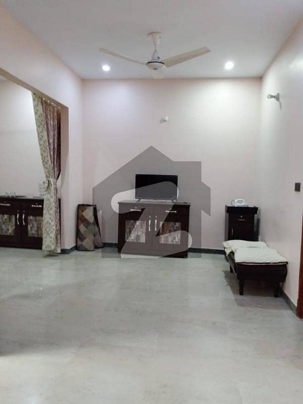 نیشنل سیمنٹ ایمپلائیز ہاؤسنگ گلشنِ اقبال ٹاؤن کراچی میں 4 کمروں کا 5 مرلہ مکان 3 کروڑ میں برائے فروخت۔
