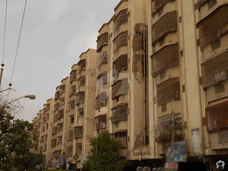 Haroon Royal City Phase 2 Roof Top 4th Floor GulistaneJauhar Block