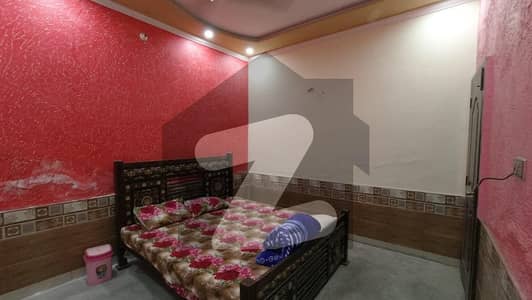 Perfect Prime Location 10 Marla House In Allama Iqbal Town - Nishtar Block For sale