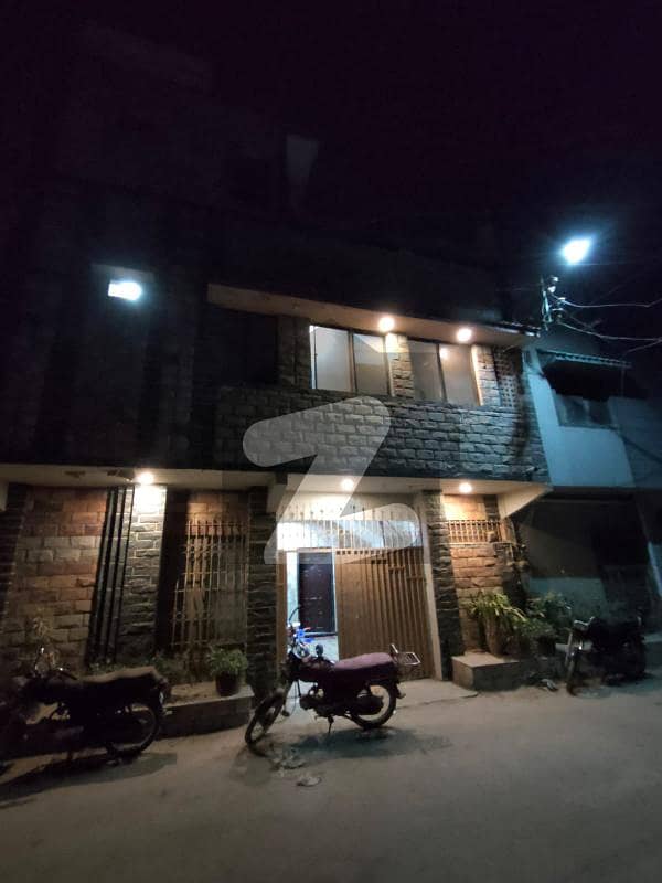ڈیفینس ویو فیز 3 ڈیفینس ویو سوسائٹی کراچی میں 5 کمروں کا 5 مرلہ مکان 1.95 کروڑ میں برائے فروخت۔