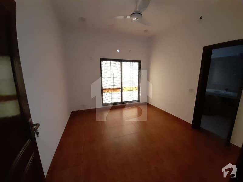 Defense Raya 10 Marla House For Sale Beautiful House Full Security