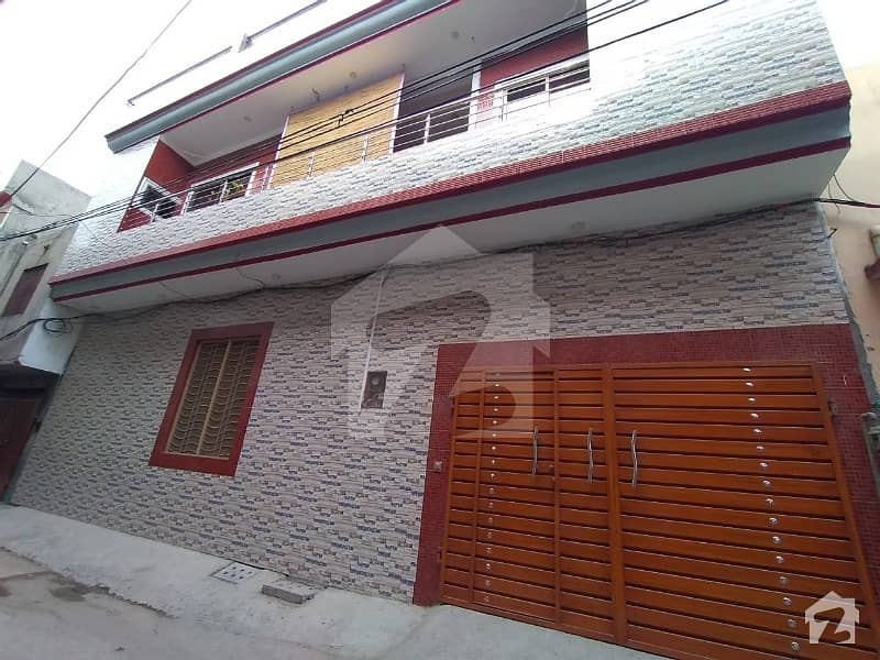 1800 Square Feet House Ideally Situated In Shalimar Town