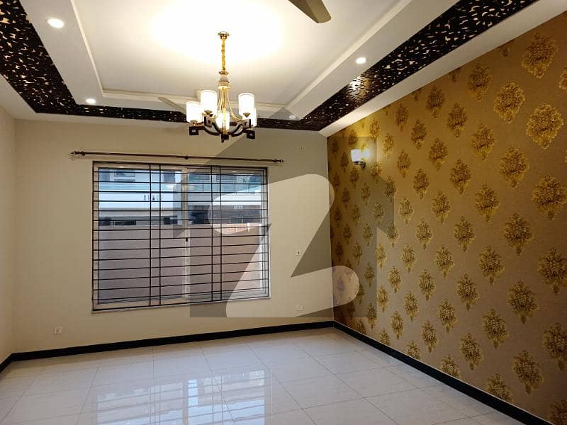 12 Marla Brand New House For Sale in Media Town