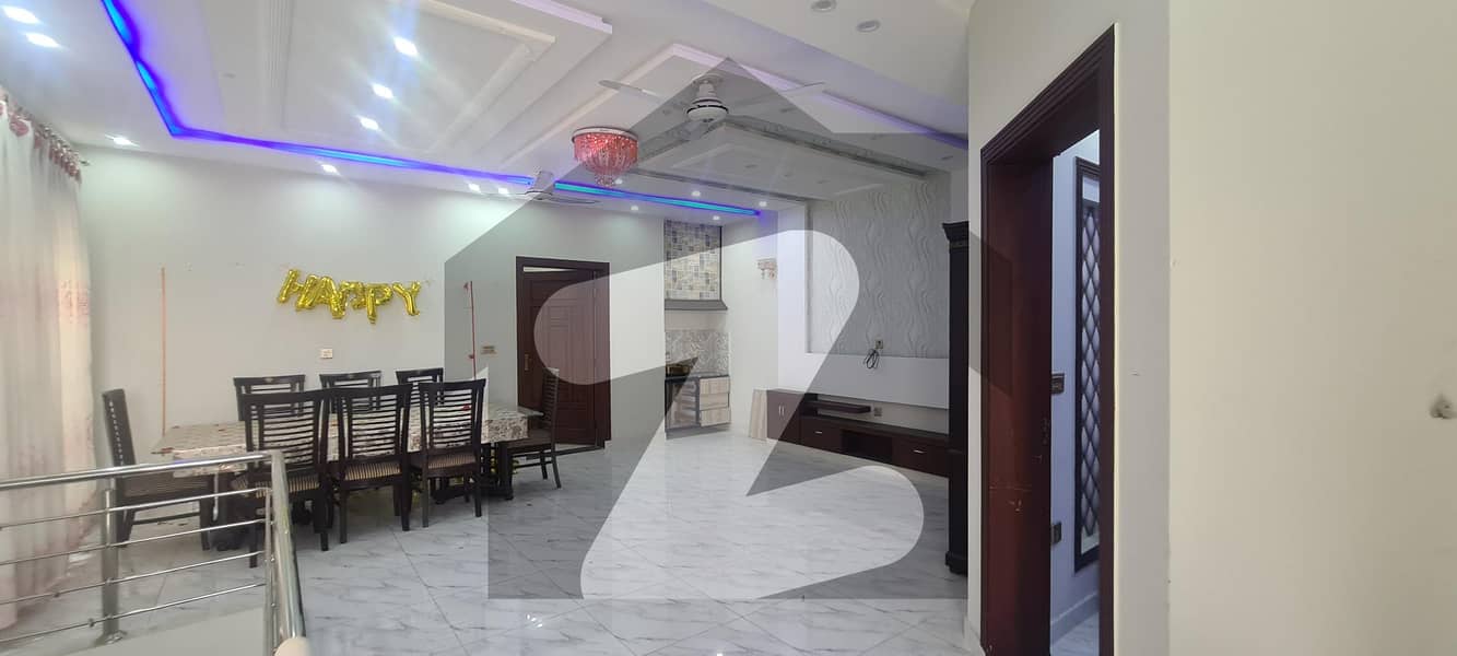 DC Colony 5 Marla Upper Portion For Rent