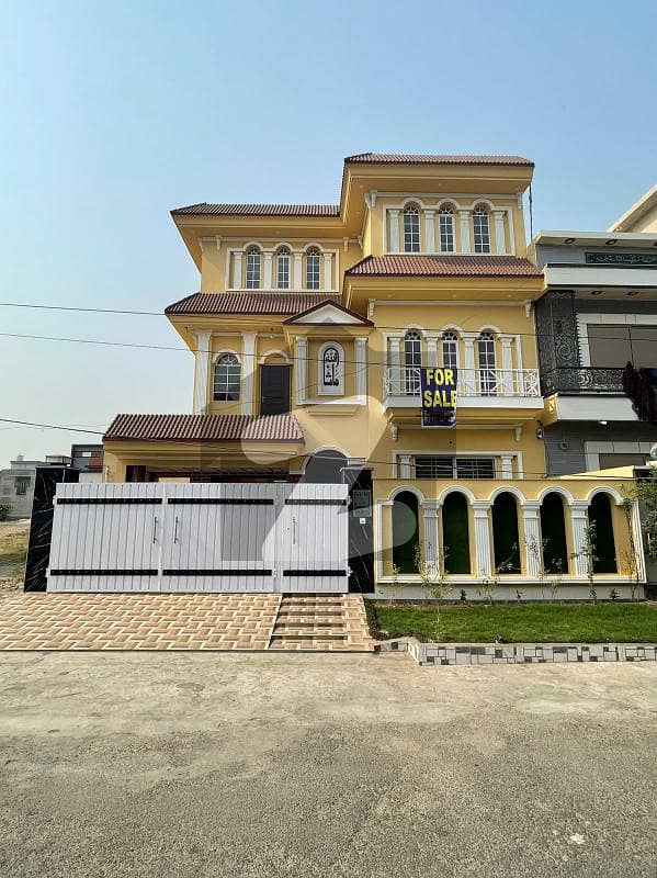 10 Marla Brand New House For Sale In Bismillah Housing Society