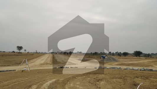 9.5 Marla Residential Plot Is Available In University Town - Block F