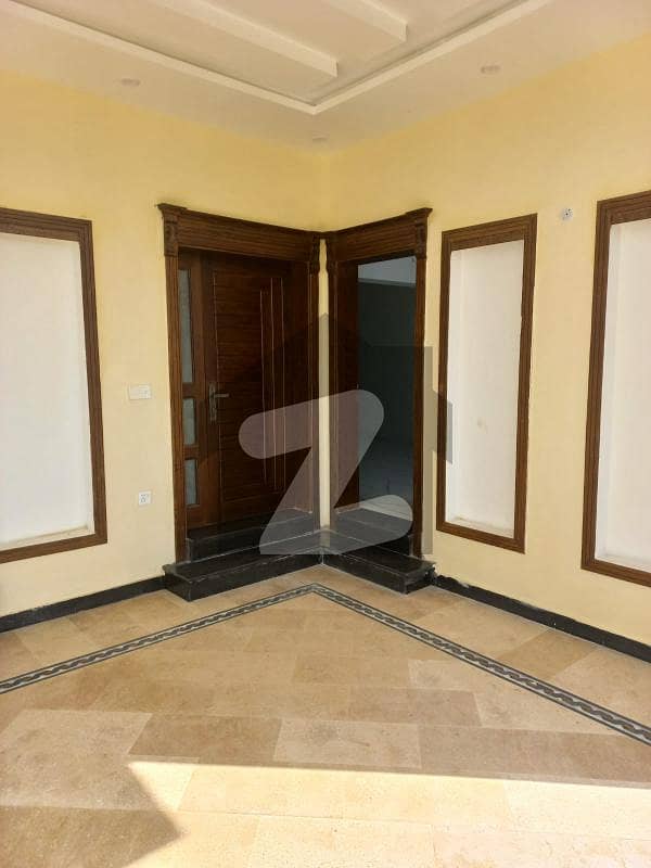 10 Marla House For Sale In Sector M Bahria Enclave