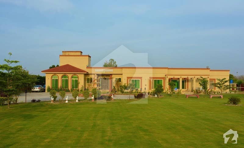 بیدیاں روڈ لاہور میں 3 کمروں کا 1 کنال فارم ہاؤس 40 ہزار میں کرایہ پر دستیاب ہے۔