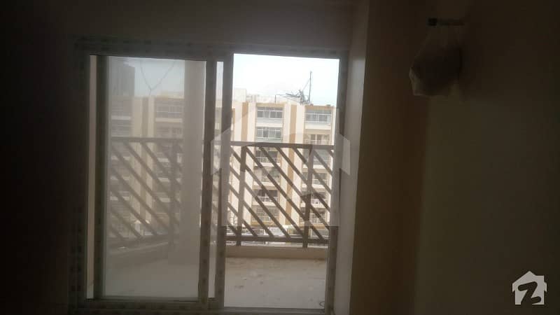 3 Beds Apartment In Cliff Tower Near 3 Swords Clifton Block 8