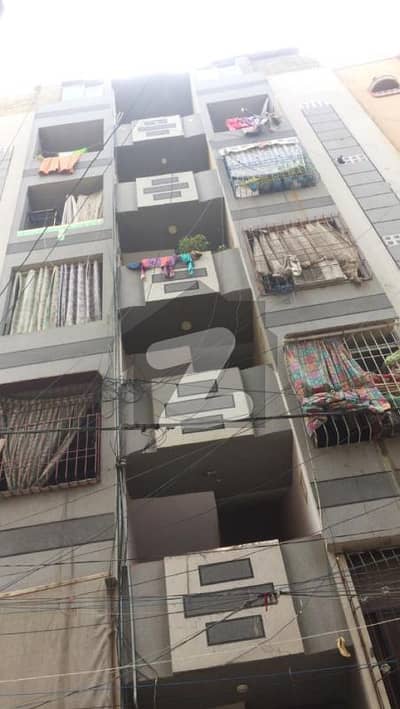 2 Bed Lounge Flat Available In Mehmoodabad No. 04 3rd Floor